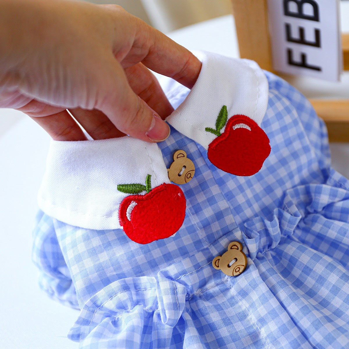 D館【330318953】夏季薄款可愛蘋果領裙子幼犬舒適款
